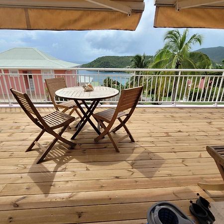 Rose Phoenix Rez-De-Jardin Piscine Et Vue Mer Les Anses-d'Arlets Luaran gambar